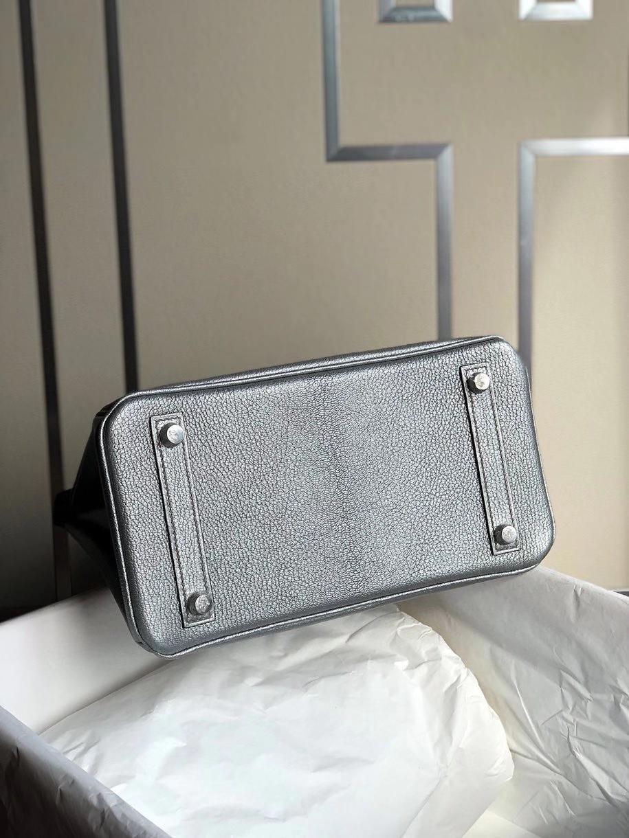 Hermès(爱马仕)Birkin 25cm 银色 银扣 限量一枚 现货-拉尔森鳄鱼皮具定制 - 爱马仕包包官网 Hermès(爱马仕)Birkin 25cm 银色 银扣 限量一枚 现货