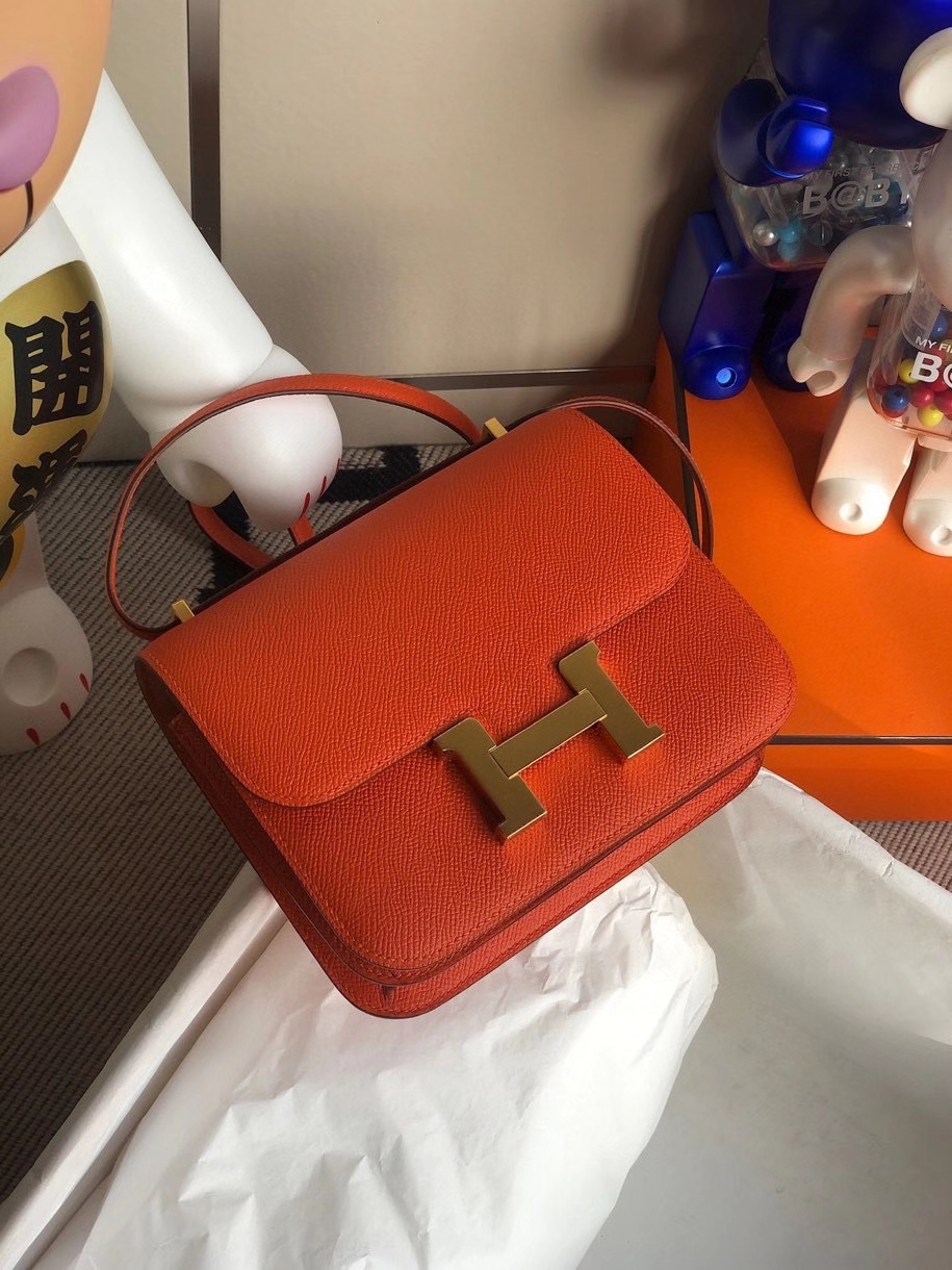 Hermès（爱马仕）Constance 18cm Epsom 原厂掌纹皮  火焰橙 金扣 顶级手缝 定制