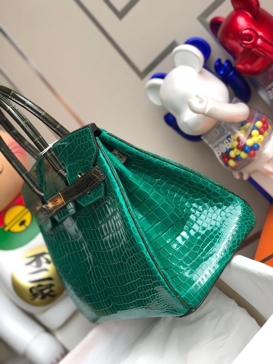 Hermès（爱马仕）Birkin 30cm Porosus shiny 亮面澳洲湾鳄 6Q翡翠绿 拼 v6 橄榄绿 金扣 马蹄印 顶级手缝 现货