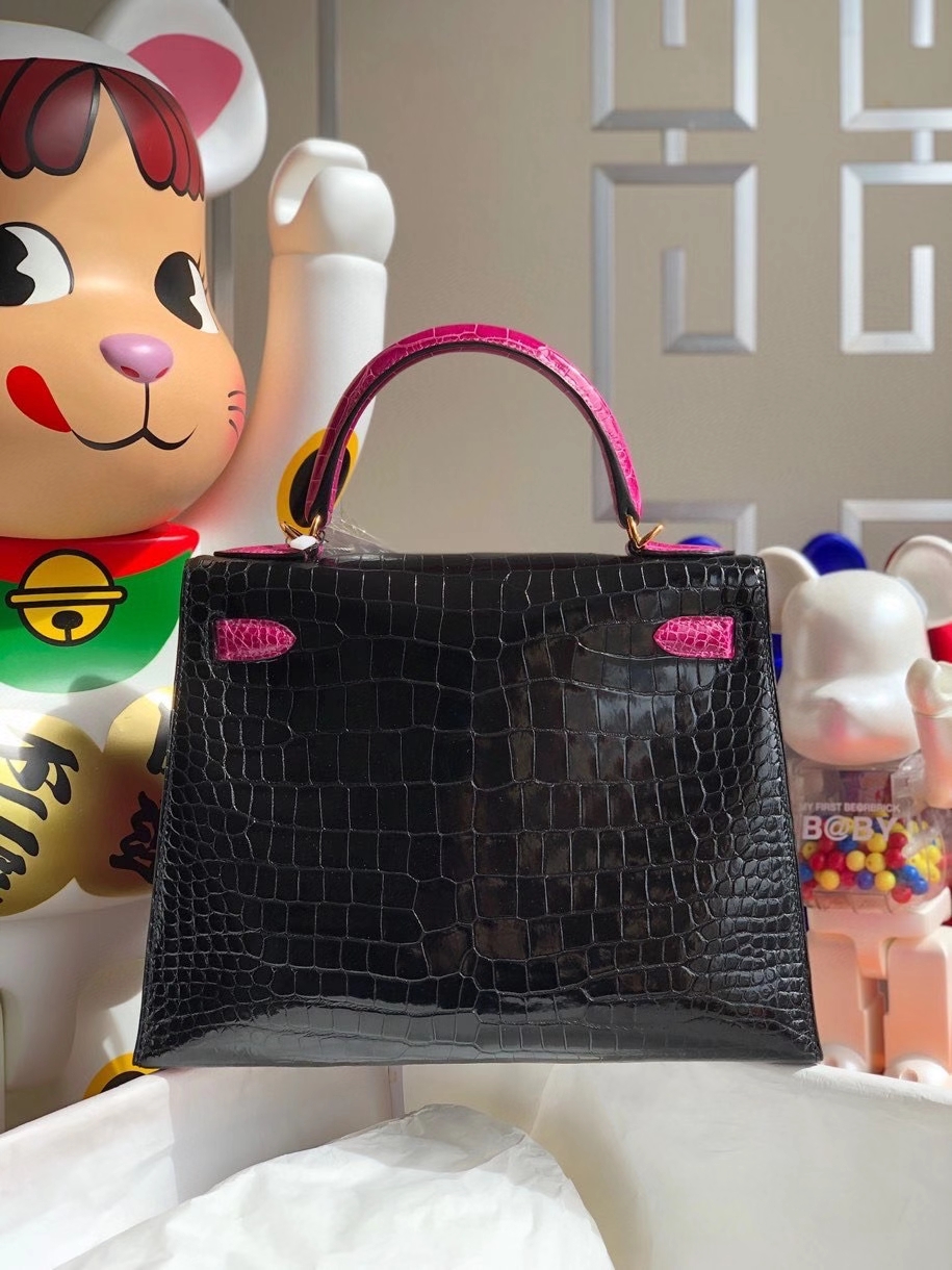 Hermès（爱马仕）Kelly 28cm porosus shiny 亮面澳洲湾鳄 ck89 黑色 拼 天方夜谭粉紫 金扣 马蹄印 现货