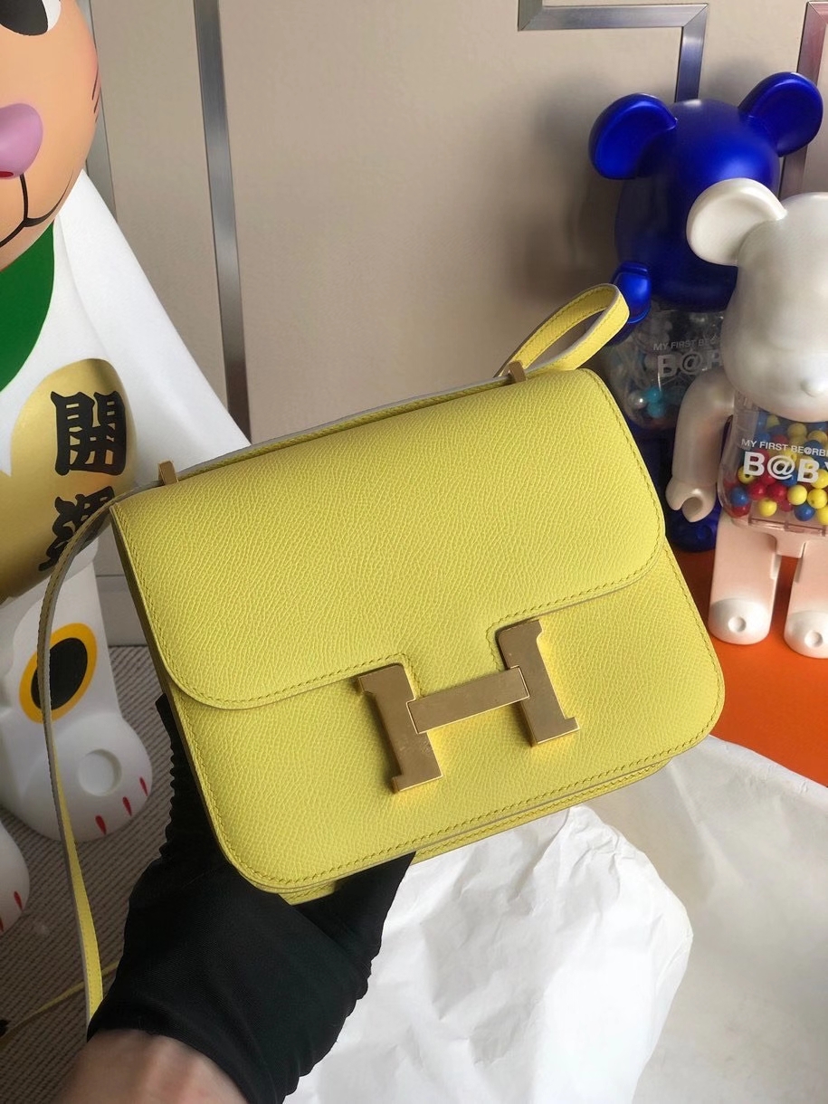 Hermès（爱马仕）Constance 18cm Epsom 原厂掌纹皮 C9 鹅蛋黄 金扣 顶级手缝 定制