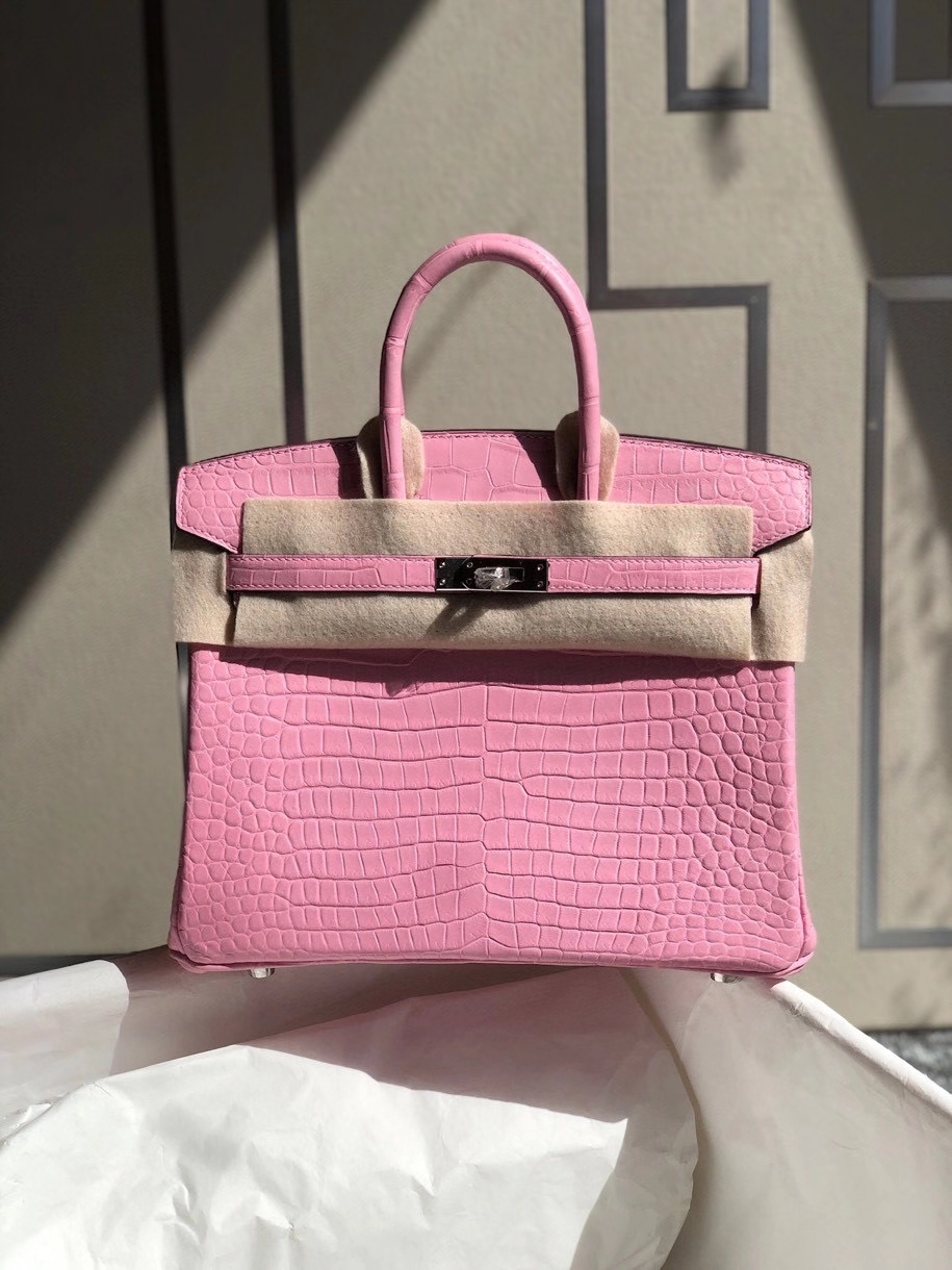 Hermès（爱马仕）Birkin 25cm Porosus matt 雾面澳洲湾鳄  5p 樱花粉 银扣 顶级手缝 品相完美 现货