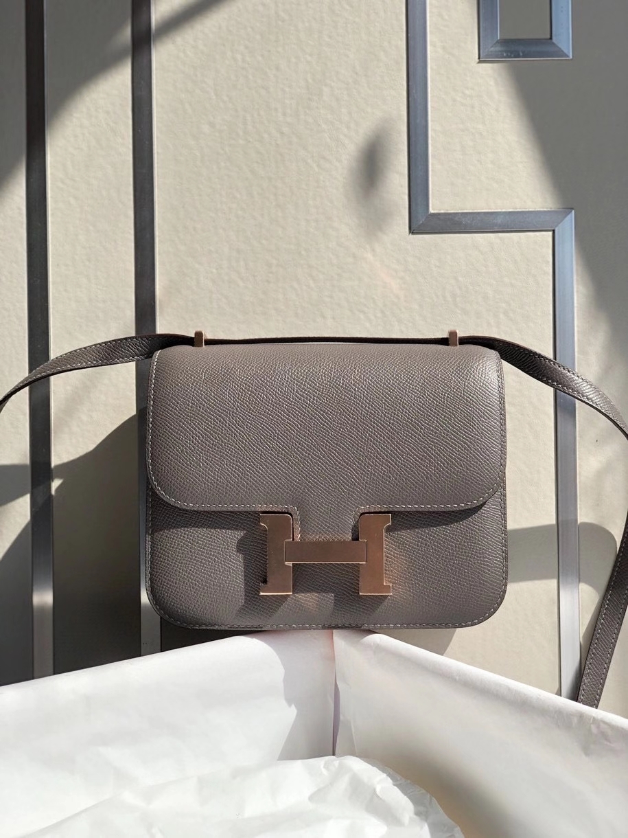 Hermès（爱马仕）Constance 18cm Epsom 原厂掌纹皮  8F 锡器灰 Etain 玫瑰金扣 顶级手缝 现货