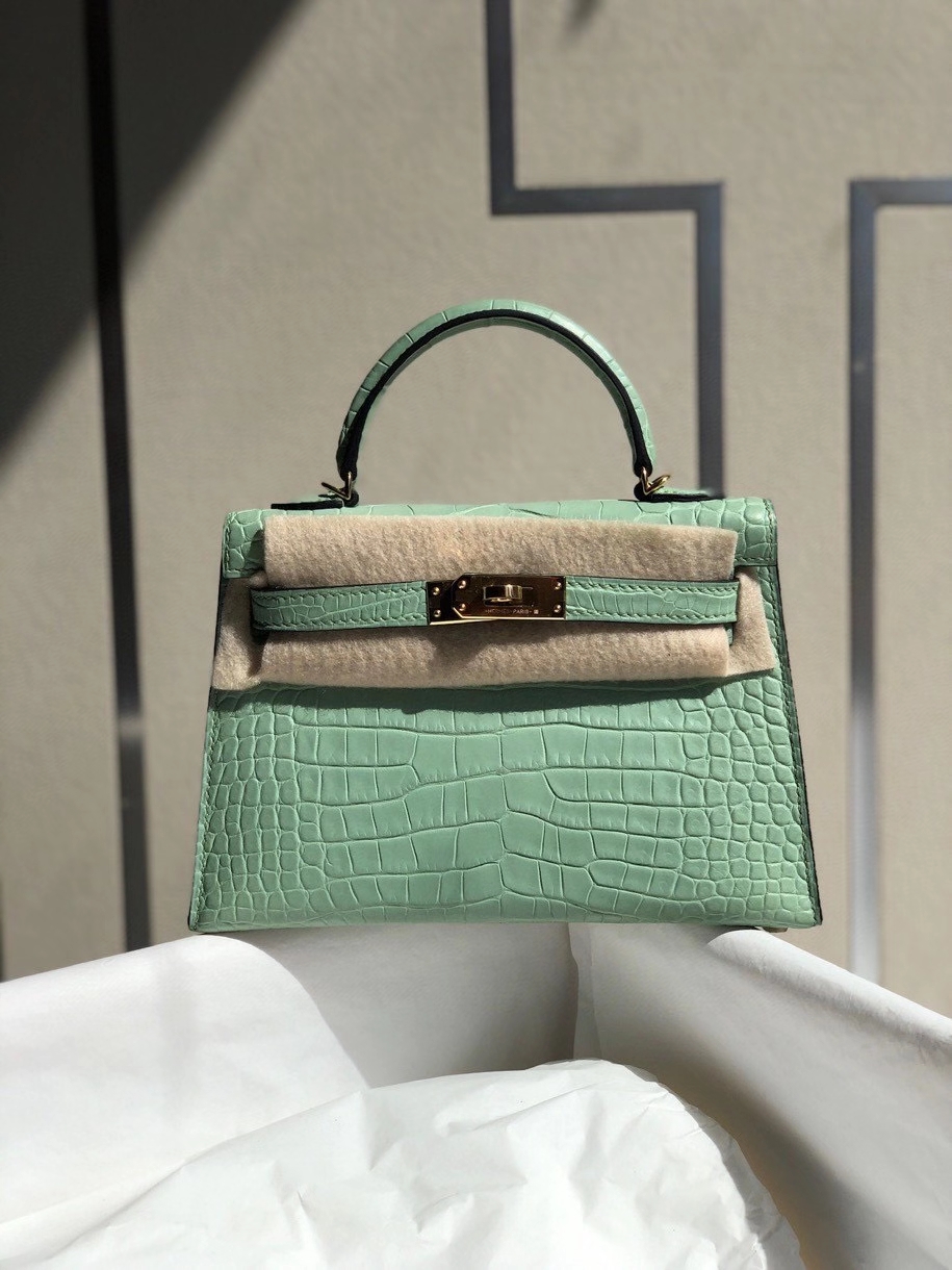 Hermès（爱马仕）Mini kelly ll alligator matt 雾面鳄鱼 6U 薄荷绿 金扣 顶级手缝 小可爱 现货