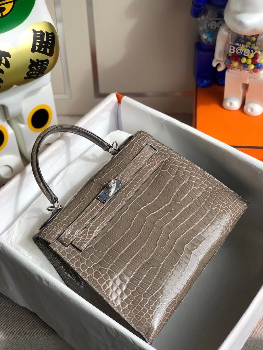 Hermès（爱马仕）Kelly 25cm Alligator shiny 亮面鳄鱼 ck81 斑鸠灰 银扣 顶级手缝  现货