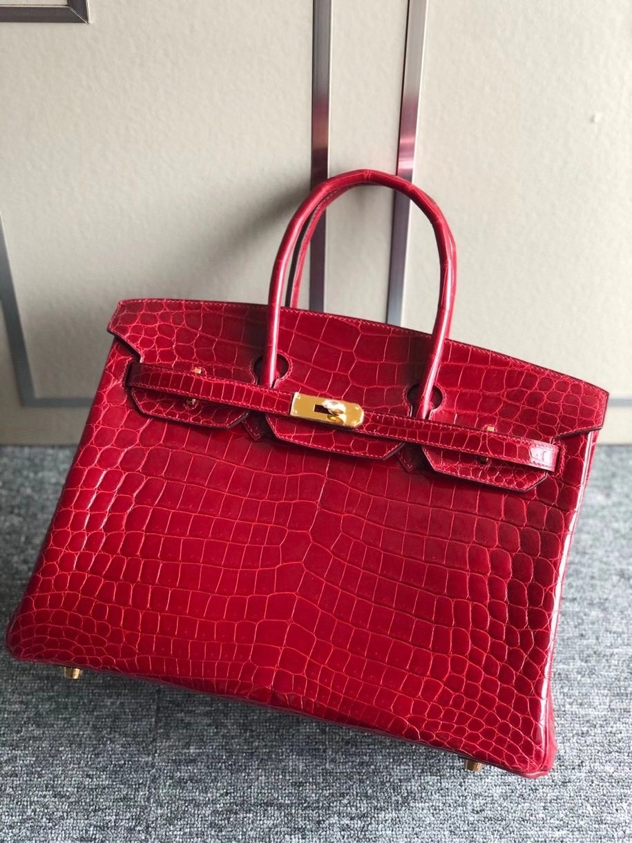 Hermès(爱马仕)Birkin 35cm Crocodile shiny 亮面鳄鱼 ck55 爱马仕红 Rouge H 金扣 顶级手缝 现货-拉尔森鳄鱼皮具定制 - 爱马仕包包官网 Hermès(爱马仕)Birkin 35cm Crocodile shiny 亮面鳄鱼 ck55 爱马仕红 Rouge H 金扣 顶级手缝 现货
