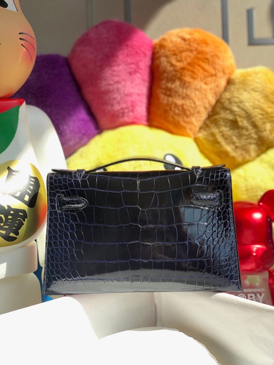 Hermès(爱马仕)Mini kelly pochette 22cm Alligator shiny 亮面鳄鱼 7k 宝石蓝 银扣 顶级手缝 晚宴包 现货-拉尔森鳄鱼皮具定制 - 爱马仕包包官网 Hermès(爱马仕)Mini kelly pochette 22cm Alligator shiny 亮面鳄鱼 7k 宝石蓝 银扣 顶级手缝 晚宴包 现货