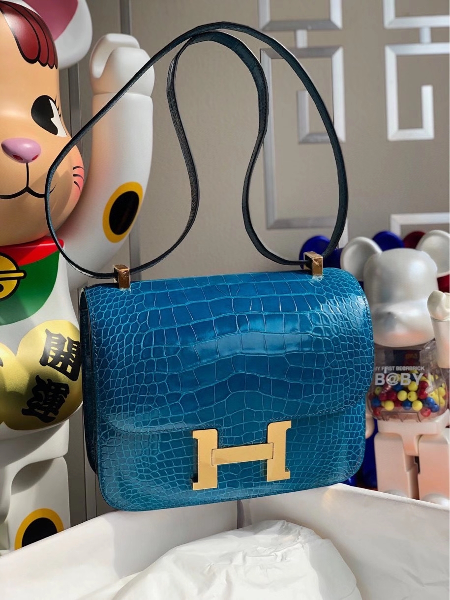 Hermès（爱马仕）Constance 24cm Alligator shiny 亮面鳄鱼 7w 伊兹密尔蓝 金扣 顶级手缝  现货
