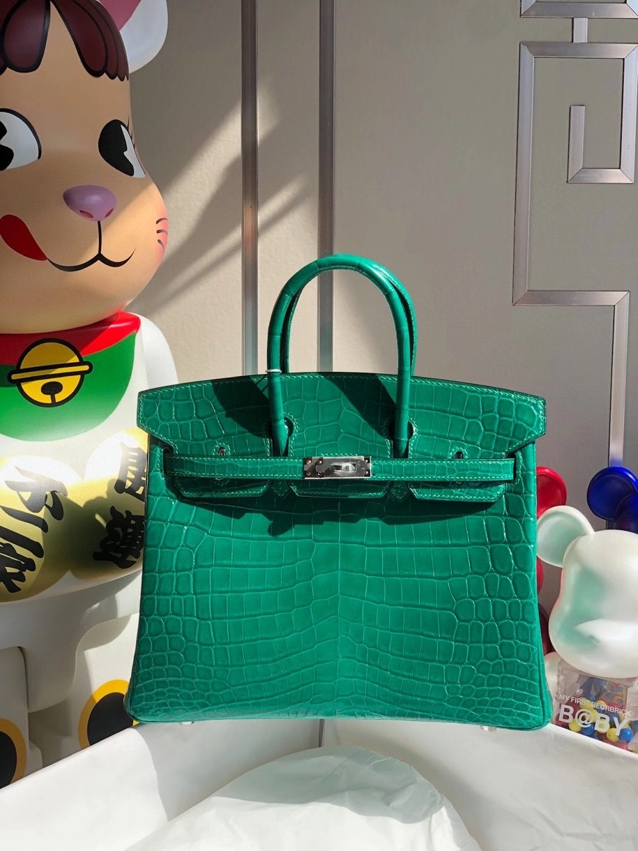 Hermès（爱马仕）Birkin 25cm Crocodile shiny 亮面鳄鱼 6Ｑ翡翠绿 银扣 顶级手缝  品相完美 现货