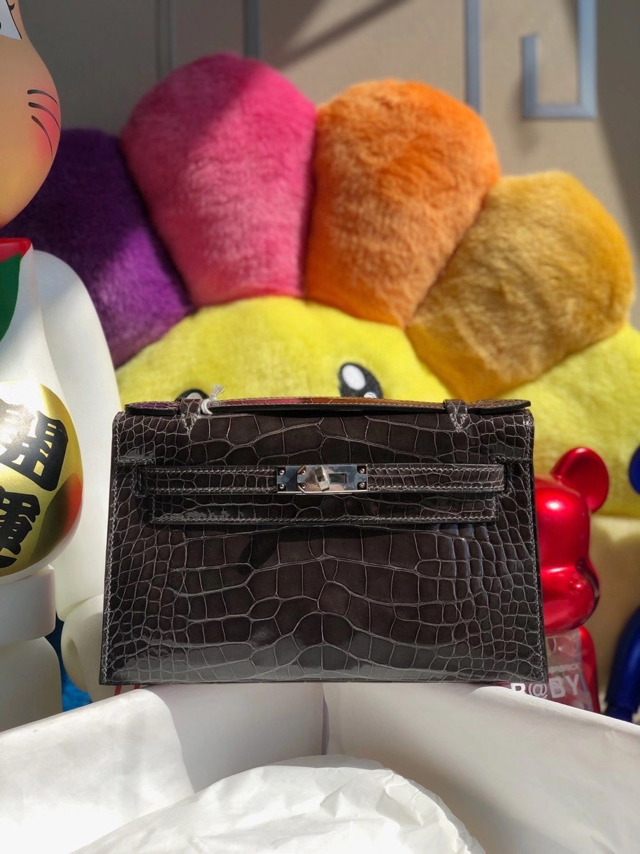Hermès（爱马仕）Mini kelly pochette 22cm Alligator shiny 亮面鳄鱼 8F锡器灰 银扣 顶级手缝 晚宴包 现货