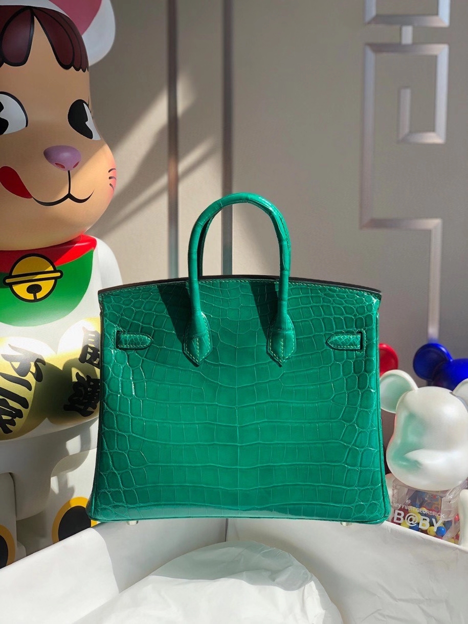 Hermès（爱马仕）Birkin 25cm Crocodile shiny 亮面鳄鱼 6Ｑ翡翠绿 银扣 顶级手缝  品相完美 现货