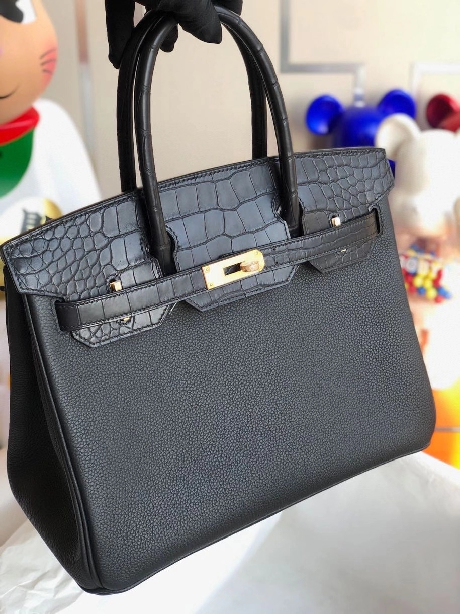 Hermès(爱马仕)Touch系列 Birkin 30cm 黑色拼雾面黑色鳄鱼 金扣 顶级手缝 定制-拉尔森鳄鱼皮具定制 - 爱马仕包包官网 Hermès(爱马仕)Touch系列 Birkin 30cm 黑色拼雾面黑色鳄鱼 金扣 顶级手缝 定制