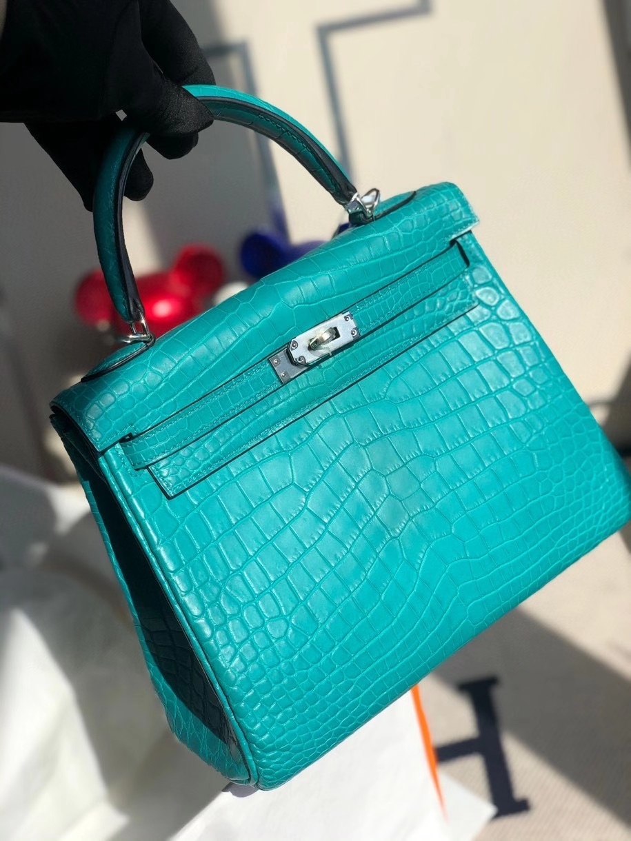 Hermès(爱马仕)Kelly 25cm Crocodile matt 雾面鳄鱼 7F孔雀蓝 银扣 顶级手缝 现货-拉尔森鳄鱼皮具定制 - 爱马仕包包官网 Hermès(爱马仕)Kelly 25cm Crocodile matt 雾面鳄鱼 7F孔雀蓝 银扣 顶级手缝 现货