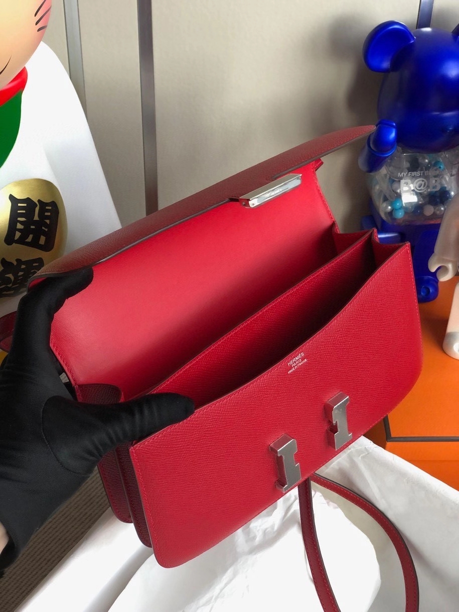 Hermès(爱马仕)Constance elan Q5 国旗红 Rouge casaque 银扣 顶级手缝 定制-拉尔森鳄鱼皮具定制 - 爱马仕包包官网 Hermès(爱马仕)Constance elan Q5 国旗红 Rouge casaque 银扣 顶级手缝 定制