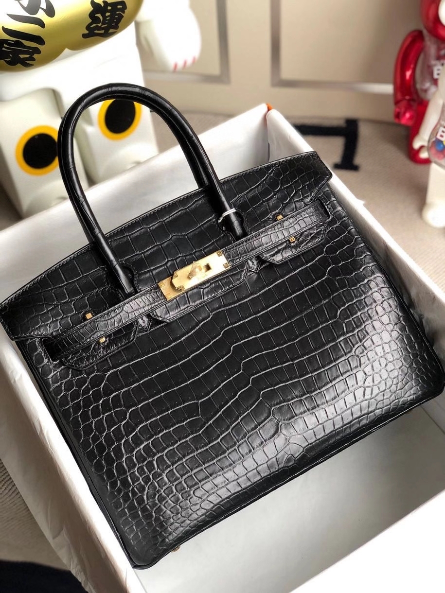 Hermès(爱马仕)Birkin 30cm Porosus matt 雾面鳄鱼 ck89 黑色 Noir 金扣 顶级手缝 现货-拉尔森鳄鱼皮具定制 - 爱马仕包包官网 Hermès(爱马仕)Birkin 30cm Porosus matt 雾面鳄鱼 ck89 黑色 Noir 金扣 顶级手缝 现货