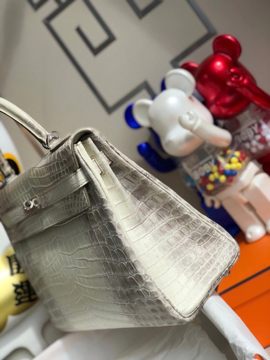 Hermès(爱马仕)Kelly 32cm Himalaya 喜马拉雅 银扣 顶级手缝 现货-拉尔森鳄鱼皮具定制 - 爱马仕包包官网 Hermès(爱马仕)Kelly 32cm Himalaya 喜马拉雅 银扣 顶级手缝 现货