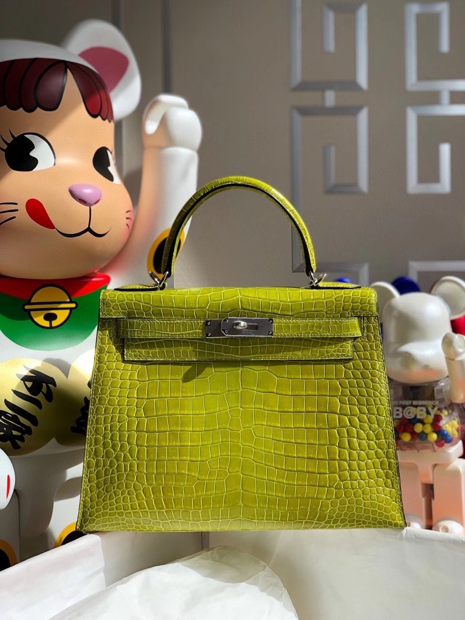 Hermès（爱马仕）Kelly 28cm porosus shiny 亮面澳洲湾鳄 6R奇异果绿 银扣 顶级手缝 现货
