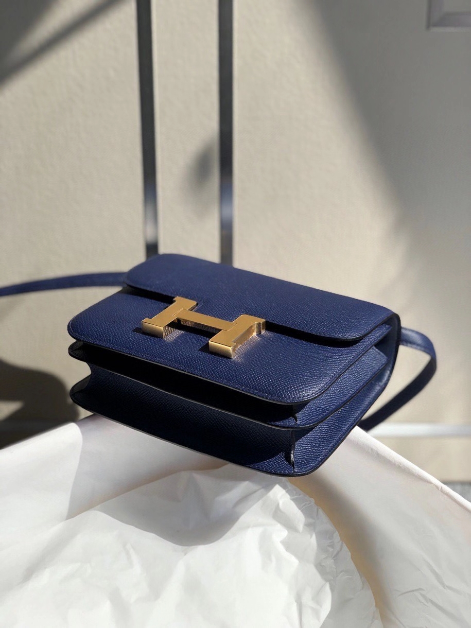 Hermès（爱马仕）Constance 18cm Epsom 原厂掌纹皮 7k 宝石蓝 金扣 顶级手缝 现货
