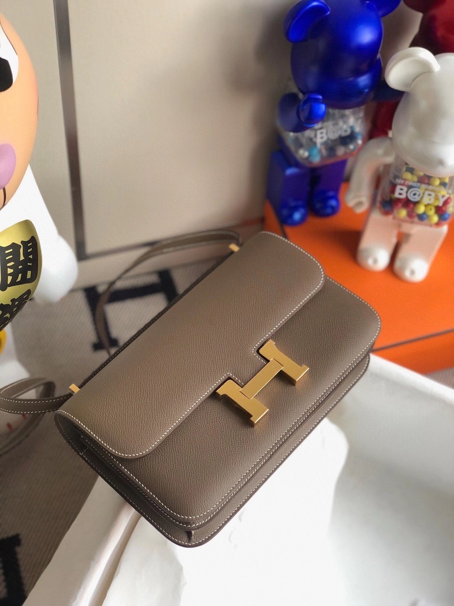 Hermès（爱马仕）Constance elan Epsom 原厂掌纹皮  ck18大象灰 Etoupe 金扣 顶级手缝