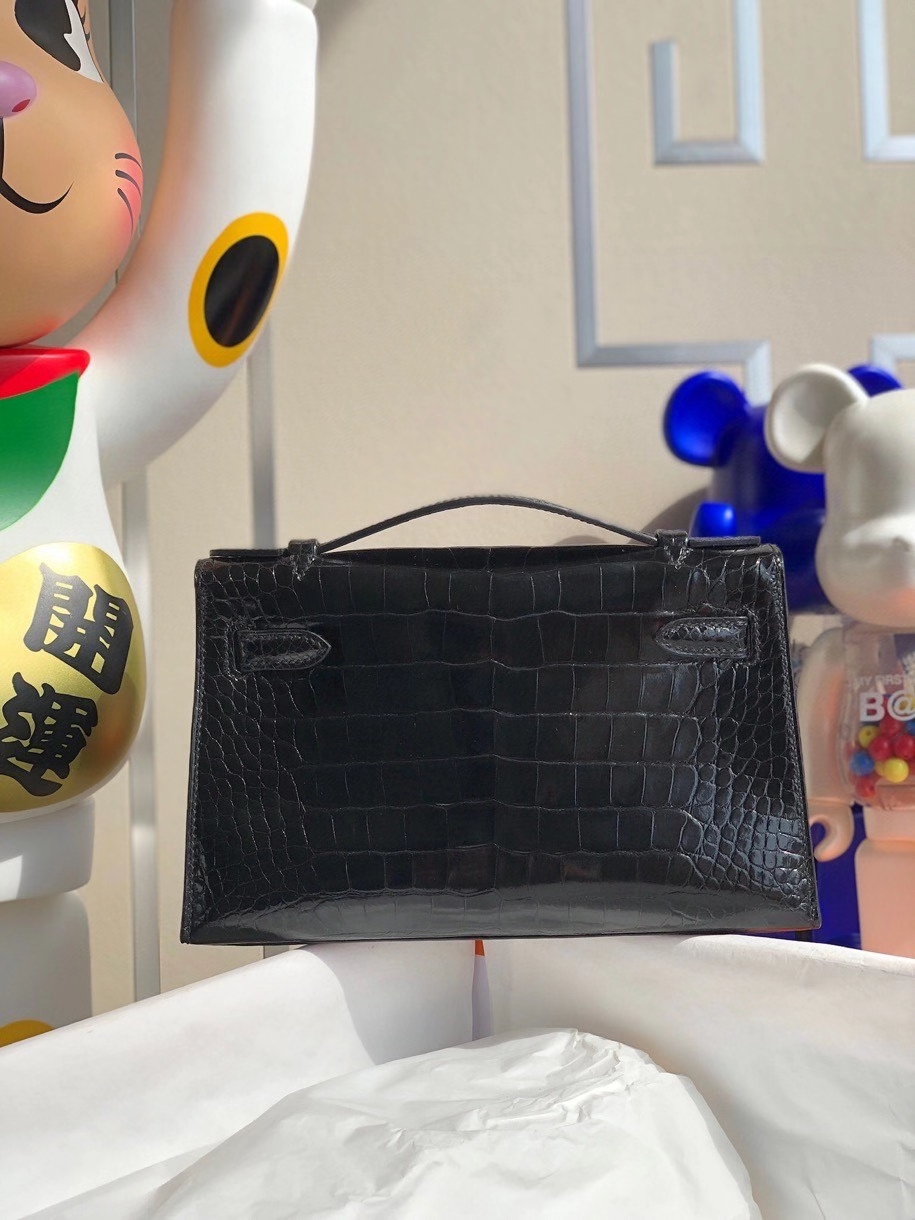 Hermès（爱马仕）Mini kelly pochette 22cm Alligator shiny 亮面鳄鱼 ck89 黑色 Noir 银扣 顶级手缝 现货