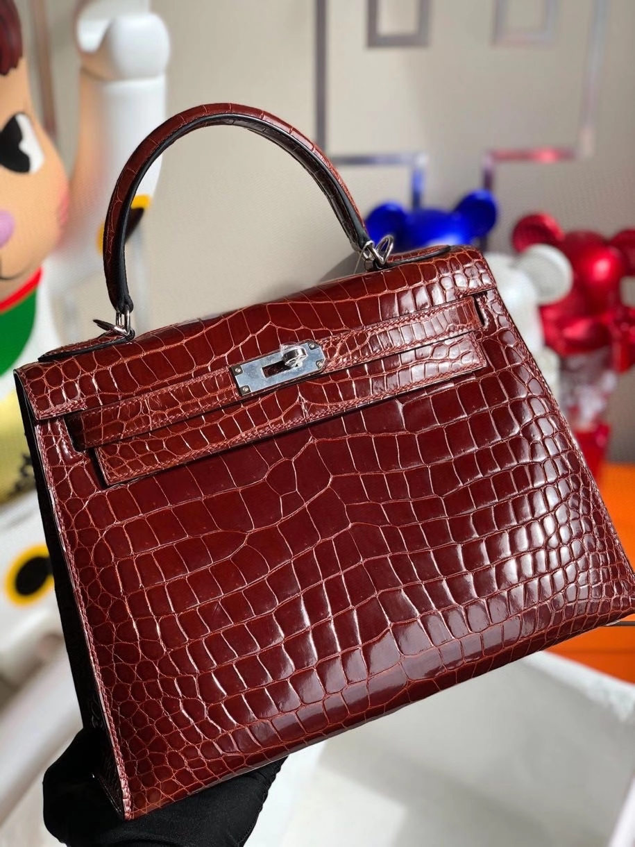 Hermès(爱马仕)Kelly 28cm porosus shiny 亮面澳洲湾鳄 ck31蜜糖棕 Miel 银扣 顶级手缝 现货-拉尔森鳄鱼皮具定制 - 爱马仕包包官网 Hermès(爱马仕)Kelly 28cm porosus shiny 亮面澳洲湾鳄 ck31蜜糖棕 Miel 银扣 顶级手缝 现货