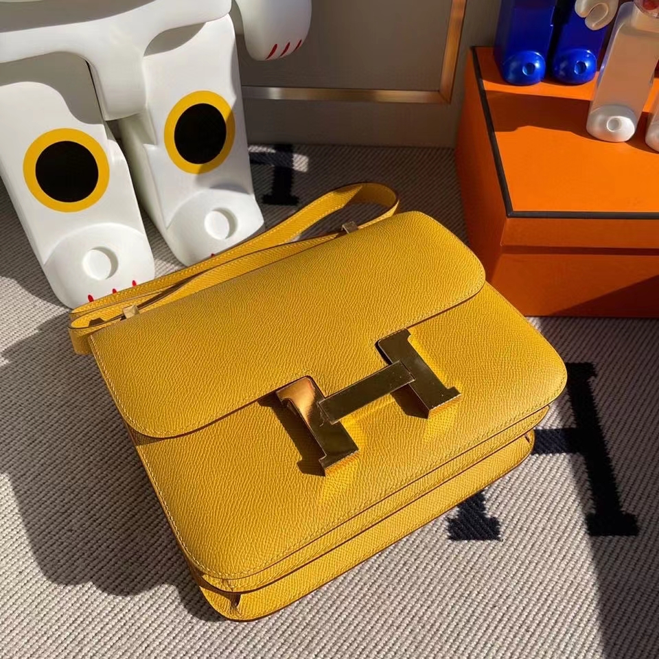 Hermès（爱马仕）Constance 24cm Epsom 原厂掌纹皮 9Ｄ琥珀黄 Amber 金扣