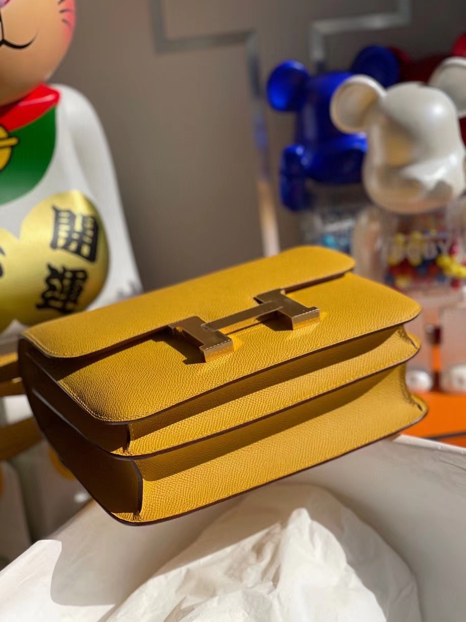 Hermès（爱马仕）Constance 24cm Epsom 原厂掌纹皮 9Ｄ琥珀黄 Amber 金扣