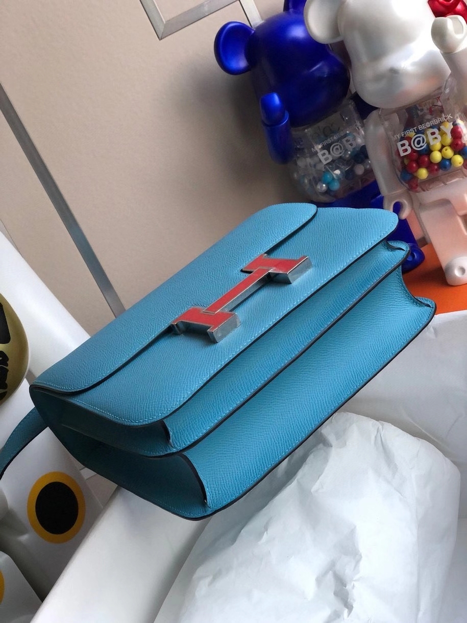 Hermès（爱马仕）Constance 24cm Epsom 原厂掌纹皮 北方蓝拼红色 珐琅扣