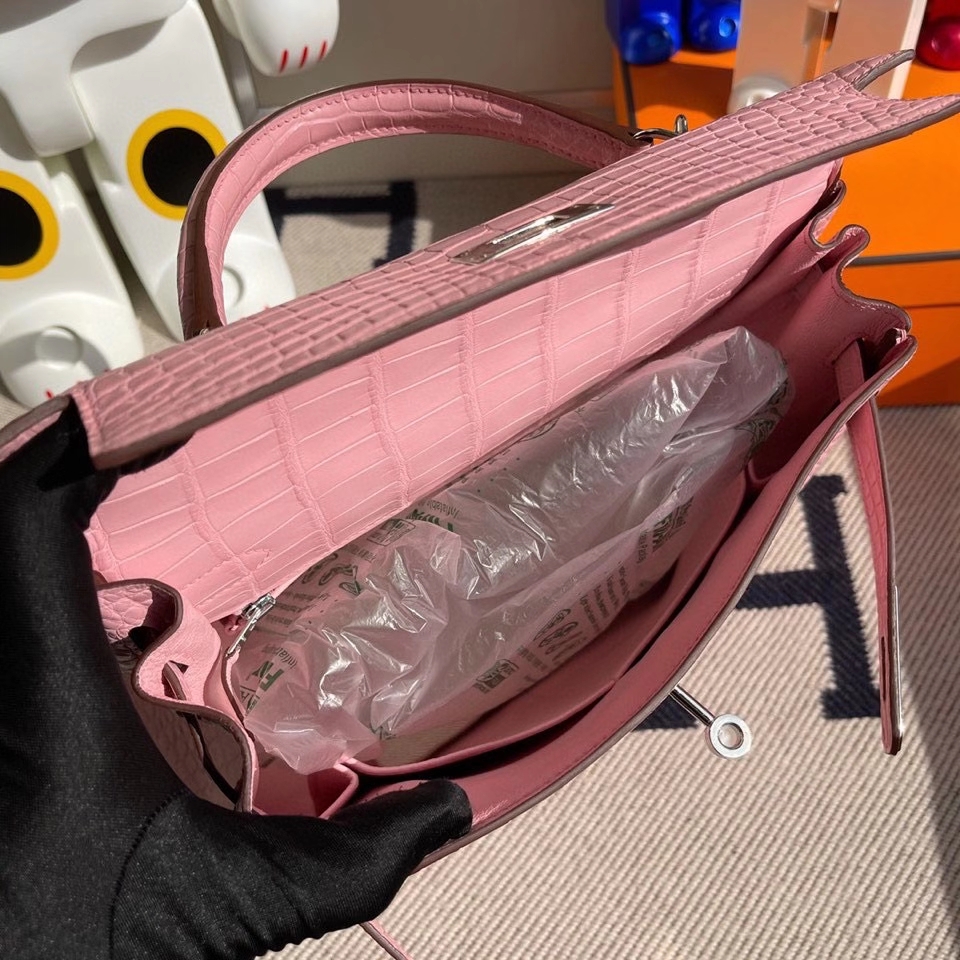 Hermès（爱马仕）Kelly 28cm Alligator matt 雾面鳄鱼 5p 樱花粉 银扣 正品五金 顶级手缝 现货