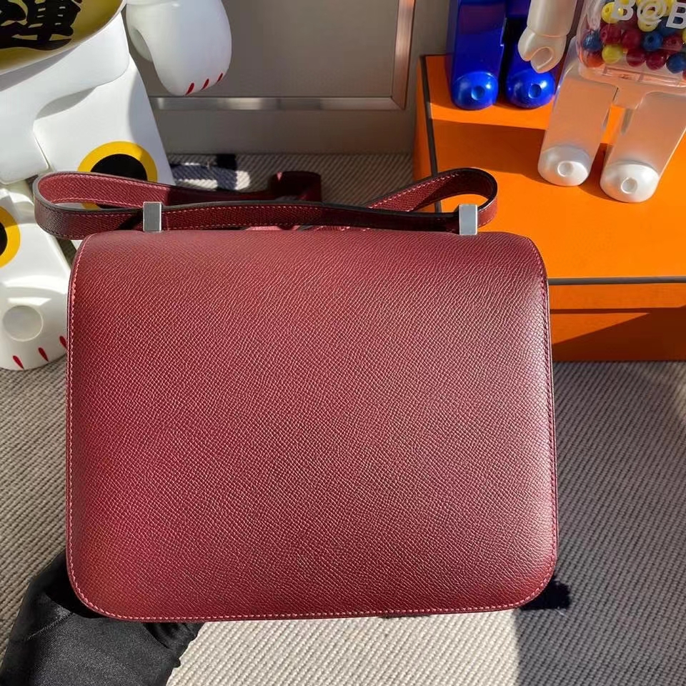 Hermès（爱马仕）Constance 24cm Epsom 原厂掌纹皮 ck55爱马仕红 银扣