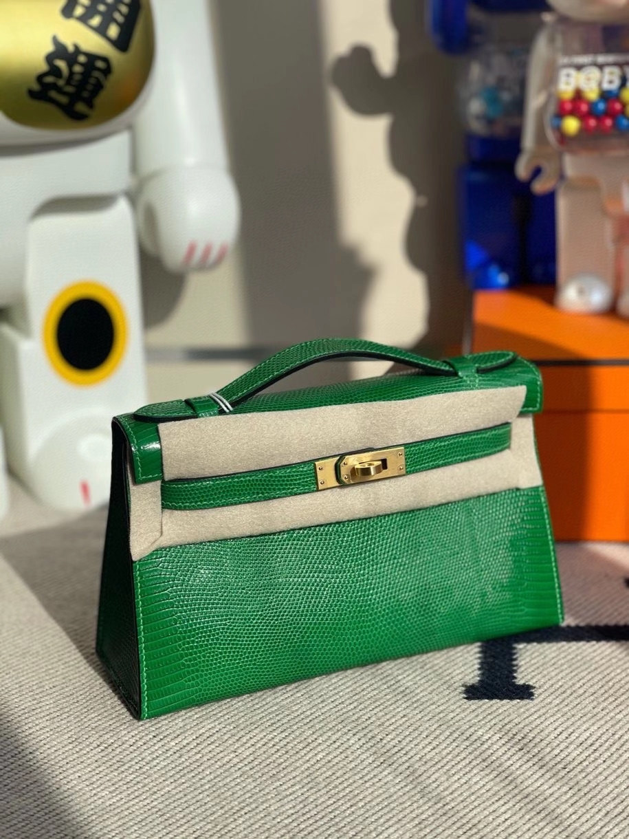 Hermès（爱马仕）Mini kelly pochette 22cm Lizard 进口亮面蜥蜴 1k 竹子绿 Bamboo 拉丝金扣 晚宴包