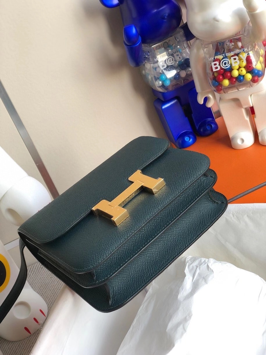 Hermès（爱马仕）Constance 18cm Epsom 原厂掌纹皮 6o 柏树绿 金扣 顶级手缝 定制