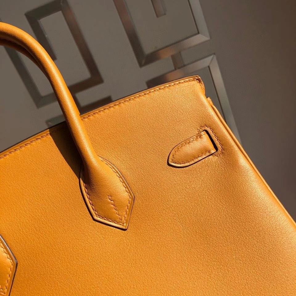 Hermès(爱马仕)Birkin 原厂swift 皮 2S 芝麻黄内拼柠檬黄 拉丝金扣 顶级手缝 25cm-拉尔森鳄鱼皮具定制 - 爱马仕包包官网 Hermès(爱马仕)Birkin 原厂swift 皮 2S 芝麻黄内拼柠檬黄 拉丝金扣 顶级手缝 25cm