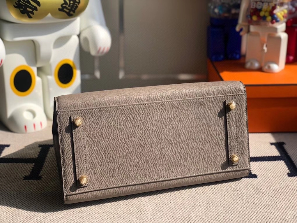 Hermès(爱马仕)Birkin 30cm Epsom 原厂掌纹皮 外缝 M8 沥青灰 Gris ashpite 金扣 顶级手缝 定制-拉尔森鳄鱼皮具定制 - 爱马仕包包官网 Hermès(爱马仕)Birkin 30cm Epsom 原厂掌纹皮 外缝 M8 沥青灰 Gris ashpite 金扣 顶级手缝 定制