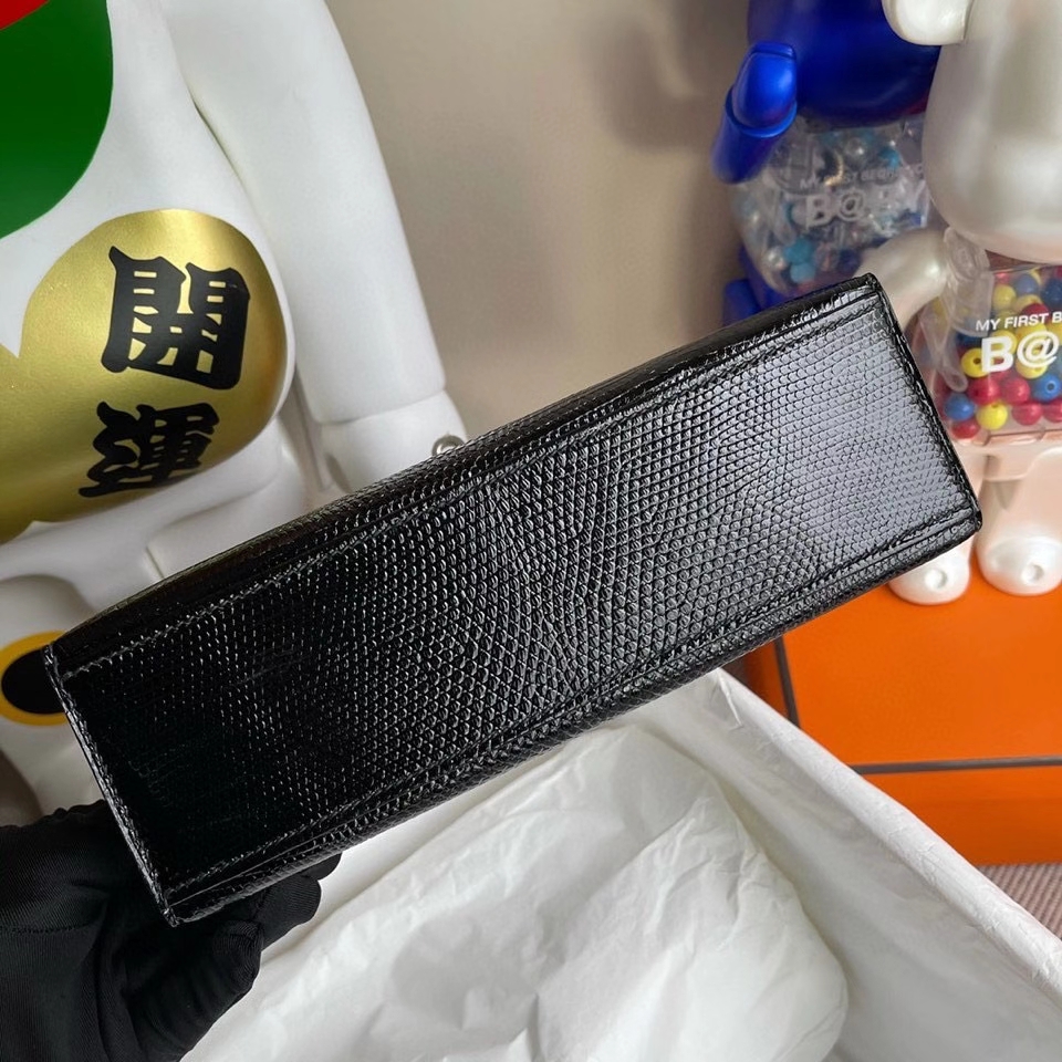 Hermès（爱马仕）Mini kelly pochette 22cm Lizard 进口亮面蜥蜴 ck89 黑色 Noir 银扣 晚宴包