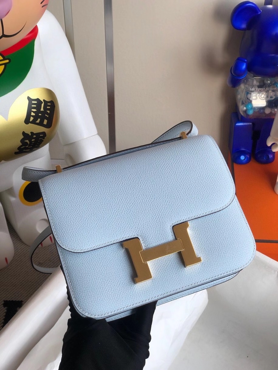 Hermès（爱马仕）Constance 18cm Epsom 原厂掌纹皮 T0雾蓝色 金扣 顶级手缝 定制