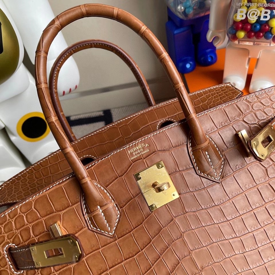 Hermès（爱马仕）Birkin 30cm Porosus matt 雾面鳄鱼 棕色 金扣 顶级手缝 定制