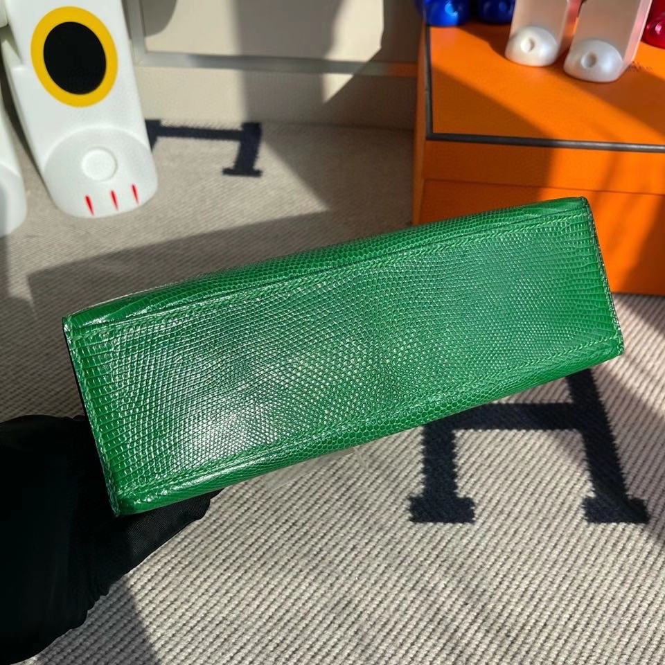 Hermès（爱马仕）Mini kelly pochette 22cm Lizard 进口亮面蜥蜴 1k 竹子绿 Bamboo 拉丝金扣 晚宴包
