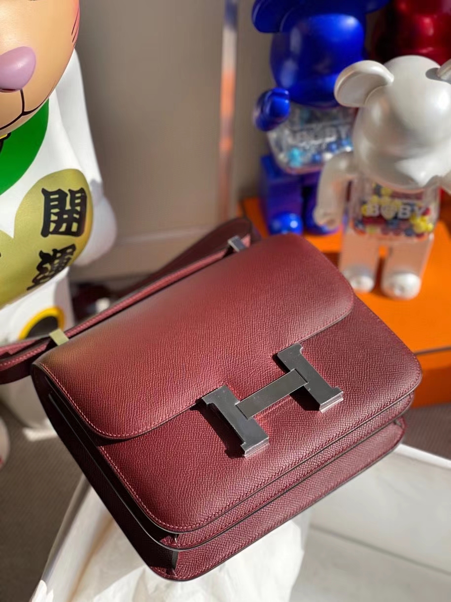 Hermès（爱马仕）Constance 24cm Epsom 原厂掌纹皮 ck55爱马仕红 银扣