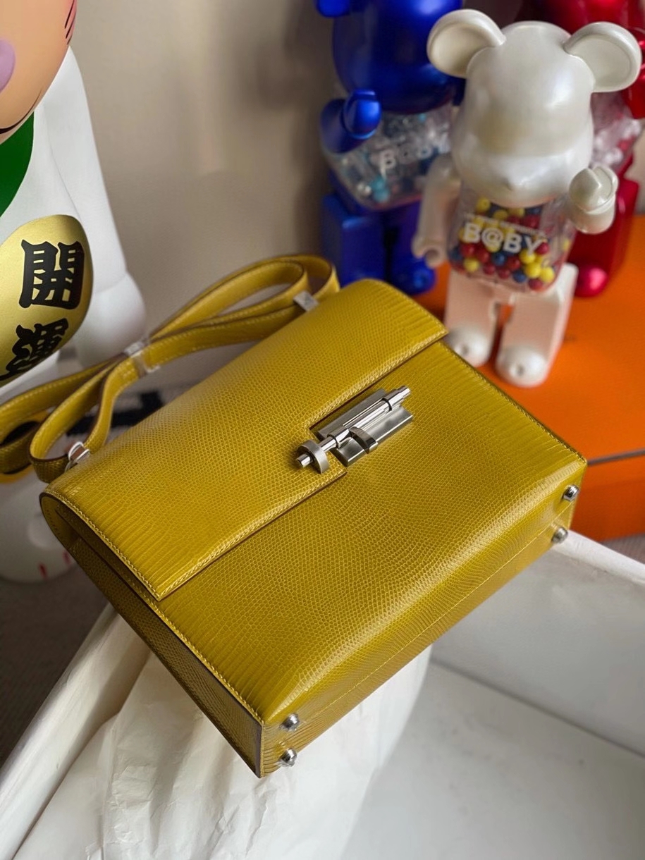 Hermès（爱马仕）Verrou 21cm  Lizard 进口亮面蜥蜴 9R柠檬黄 Lime 银扣 顶级手缝 定制