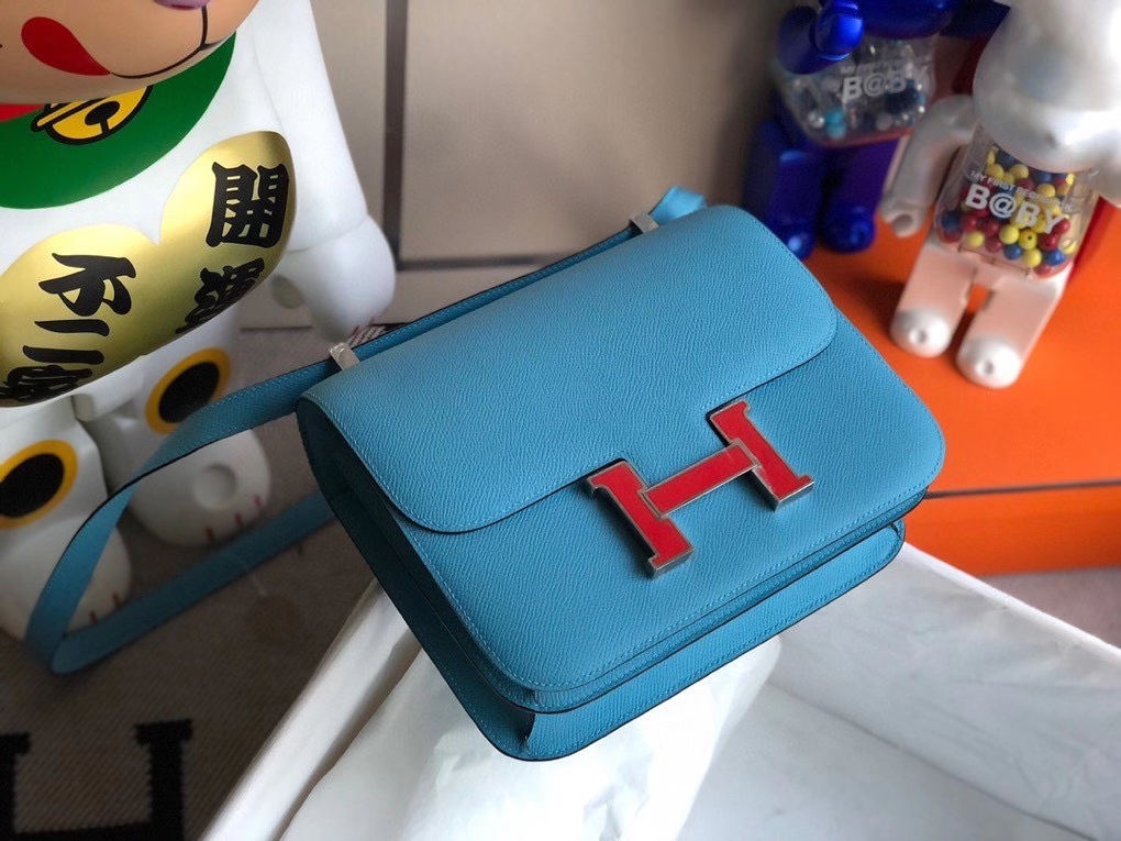 Hermès（爱马仕）Constance 24cm Epsom 原厂掌纹皮 北方蓝拼红色 珐琅扣