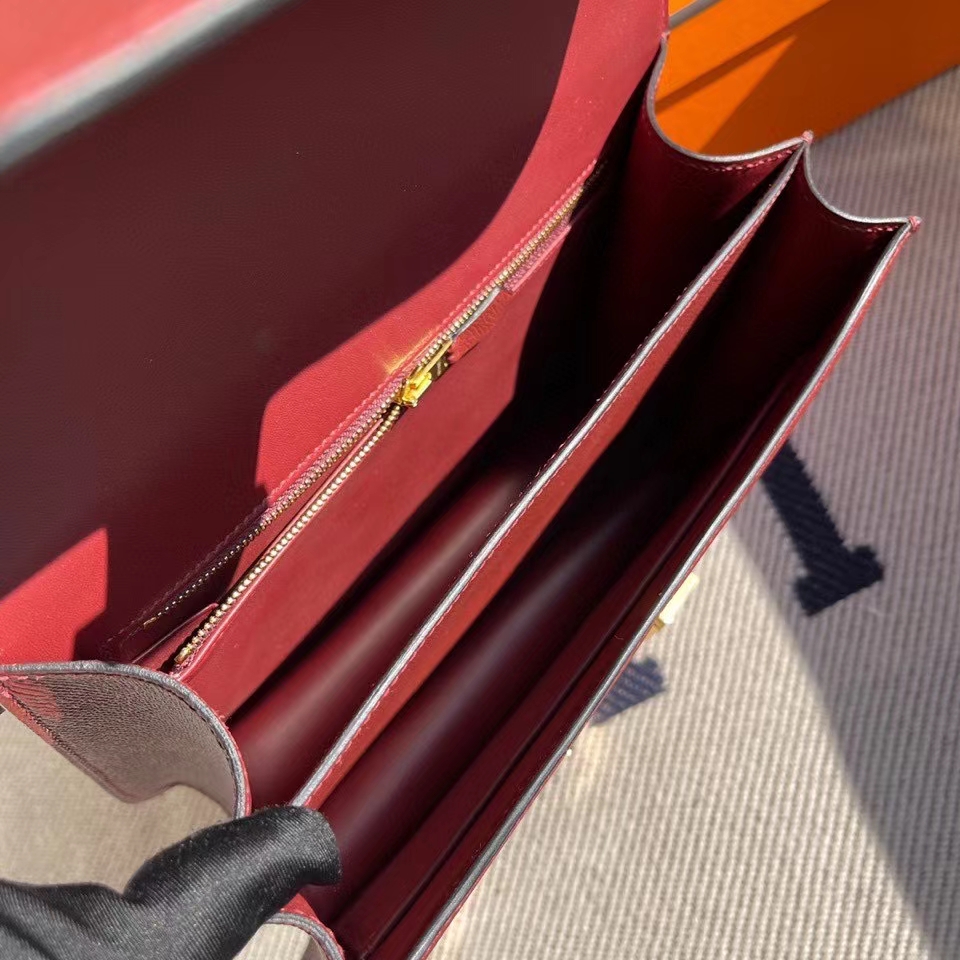 Hermès（爱马仕）Constance 24cm Epsom 原厂掌纹皮 ck55爱马仕红 金扣