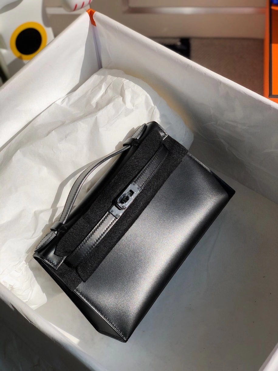 Hermès(爱马仕)Mini kelly pochette 22cm Box calf ck89 黑扣 So black 顶级手缝-拉尔森鳄鱼皮具定制 - 爱马仕包包官网 Hermès(爱马仕)Mini kelly pochette 22cm Box calf ck89 黑扣 So black 顶级手缝