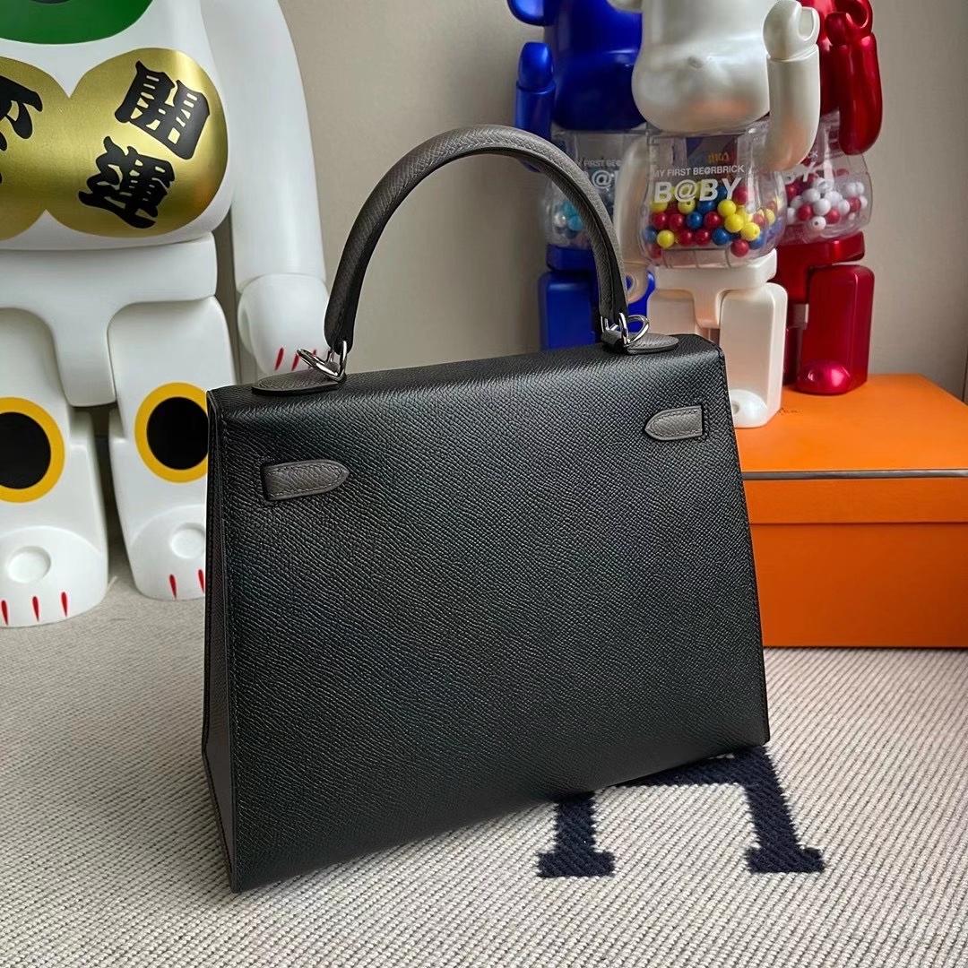 Hermès(爱马仕)Kelly 25cm Hss Epsom Ck89黑色8F锡器灰 顶级工艺 全手工缝制 银扣 现货-拉尔森鳄鱼皮具定制 - 爱马仕包包官网 Hermès(爱马仕)Kelly 25cm Hss Epsom Ck89黑色8F锡器灰 顶级工艺 全手工缝制 银扣 现货