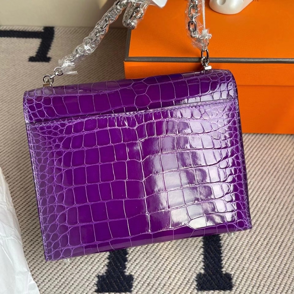 Hermès（爱马仕）Verrou 17cm Alligator shiny 亮面鳄鱼5L 极度紫 银扣 顶级手缝 定制