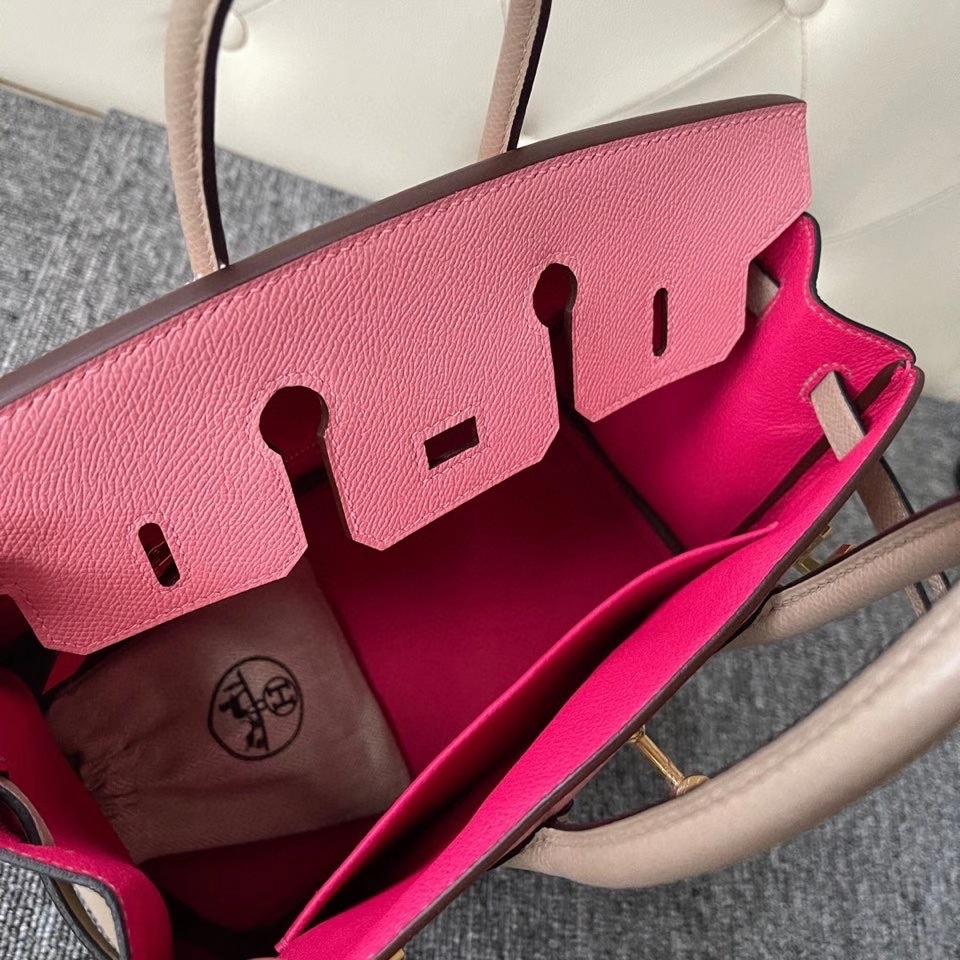 Hermès（爱马仕）Birkin 25cm 原厂掌纹皮 Epsom 1Ｑ奶昔粉 拼 s2风衣灰 金扣 马蹄印 顶级手缝