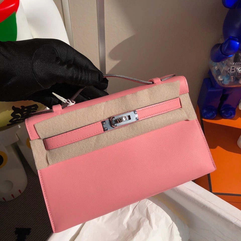 Hermès（爱马仕）Mini kelly swift 1Ｑ奶昔粉 rose confetti 银扣 顶级手缝 手拿包 晚宴包