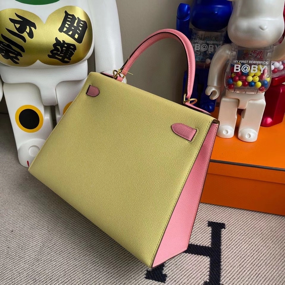 Hermès（爱马仕）kelly 28cm Epsom 原厂掌纹皮 1Z 小鸡黄拼1Ｑ奶昔粉 拉丝金扣 马蹄印 顶级手缝