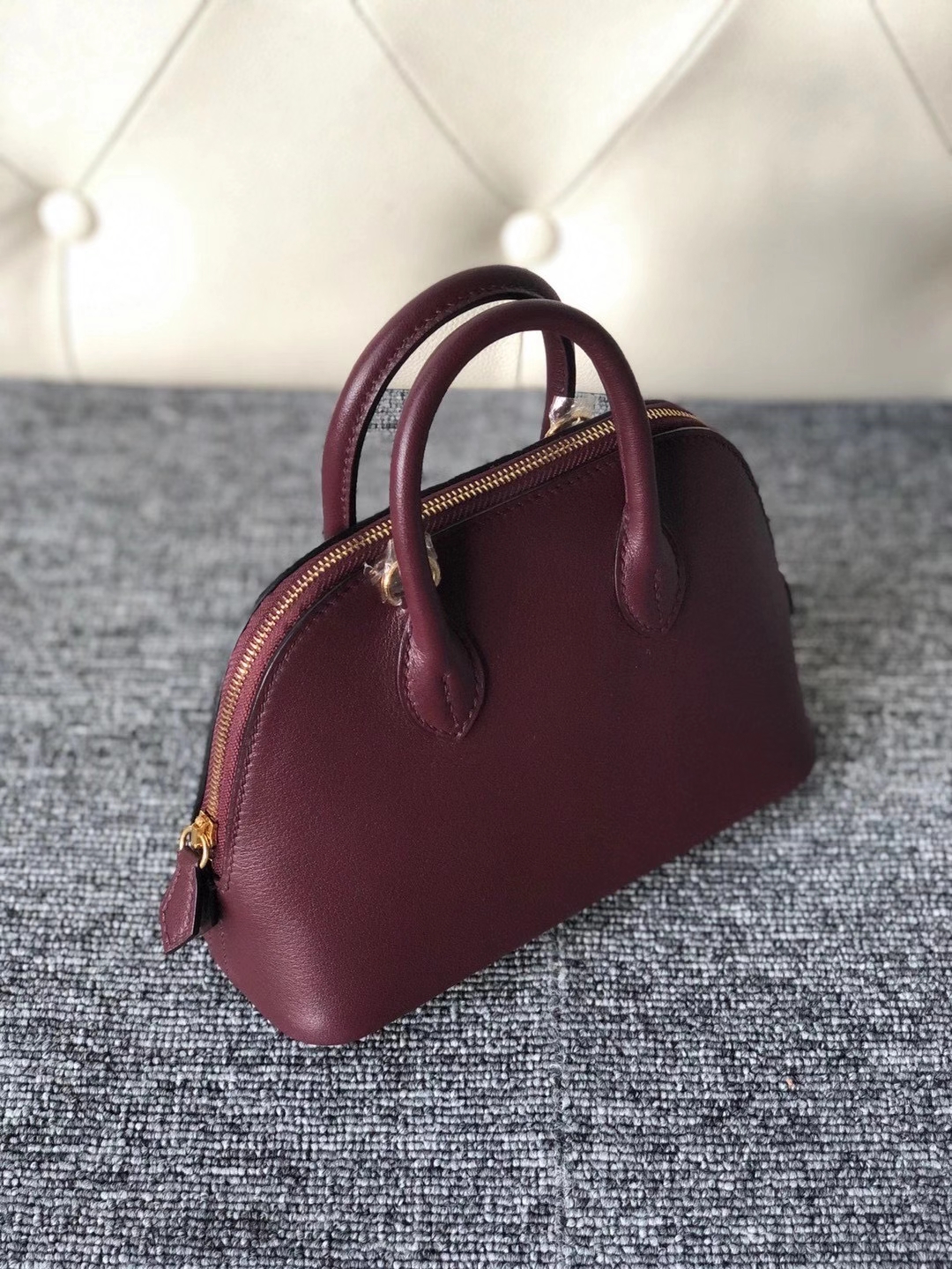 Hermès（爱马仕）Mini Bolide 19cm chevre 进口山羊 ck57波尔多酒红 金扣