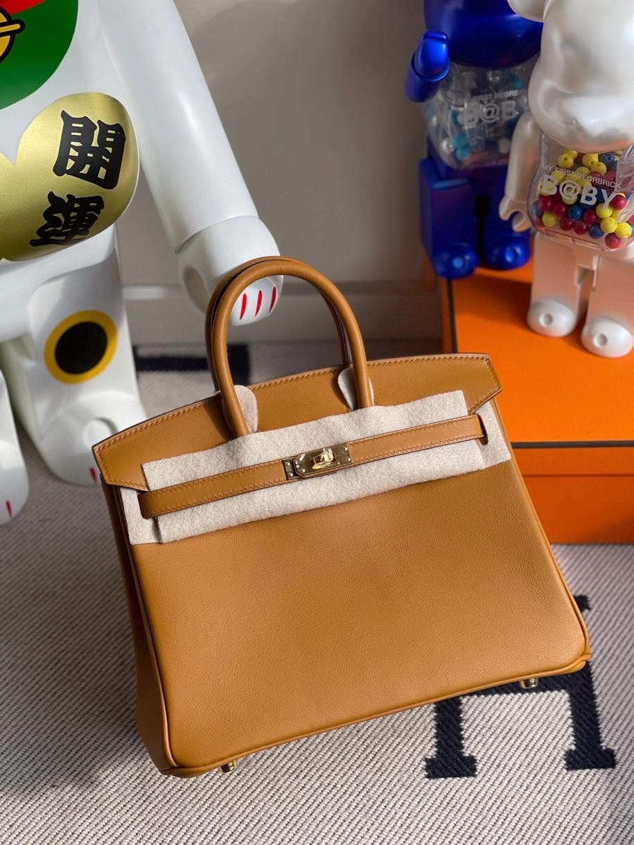 Hermès(爱马仕)Birkin 25cm Swift S2 芝麻色 Sesame 金扣 顶级手缝 现货-拉尔森鳄鱼皮具定制 - 爱马仕包包官网 Hermès(爱马仕)Birkin 25cm Swift S2 芝麻色 Sesame 金扣 顶级手缝 现货